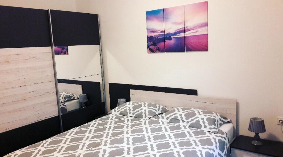 Apartment Nena Near The City Center With Free Parking Pula Luaran gambar